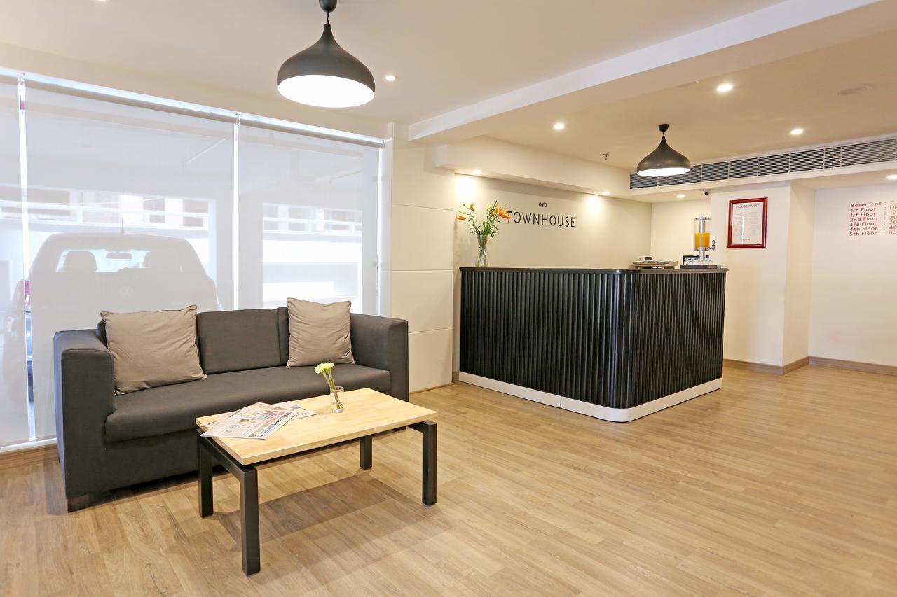 فندق Oyo Townhouse 015 Lajpat Nagar نيودلهي المظهر الخارجي الصورة