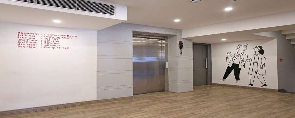 فندق Oyo Townhouse 015 Lajpat Nagar نيودلهي المرافق الصورة